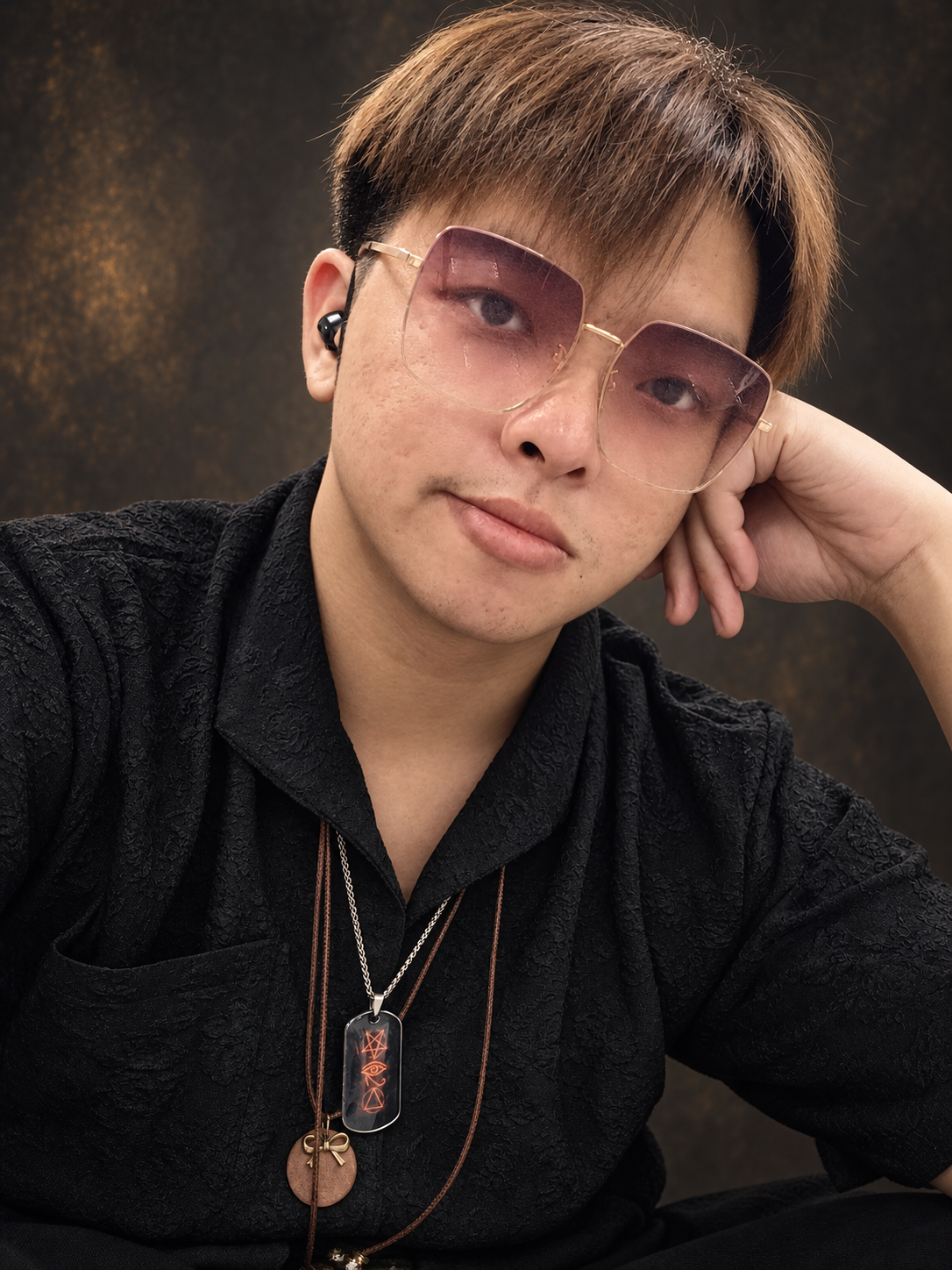 Author portrait of Wen-Yao Hsu / Shen-Yao 888PI